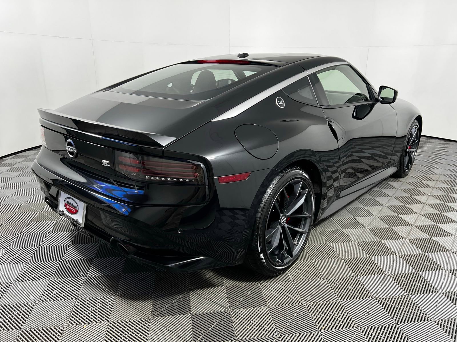 Used 2024 Nissan Z Performance w/ Floor Mat Package image 5