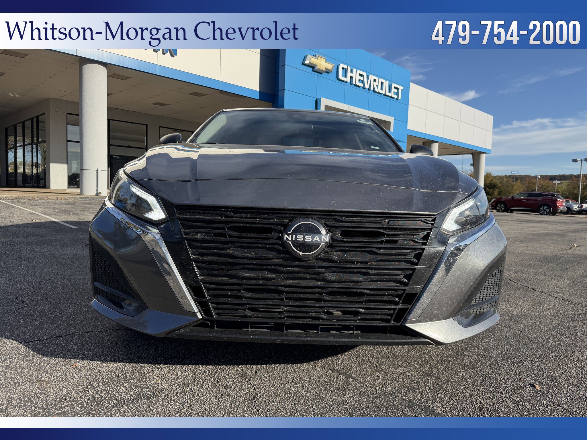 Used 2024 Nissan Altima 2.5 SV image 3