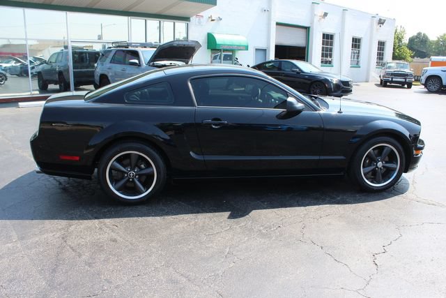 Used 2008 Ford Mustang GT Premium RWD image 5