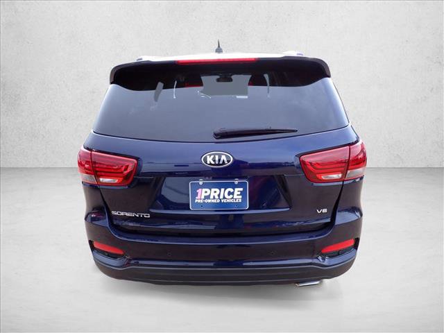 Used 2020 Kia Sorento S image 3