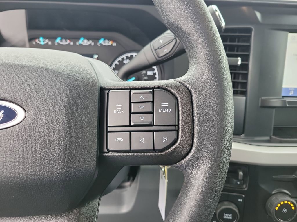 New 2026 Ford F250 XL w/ XL Off-Road Package AWD/4WD image 24