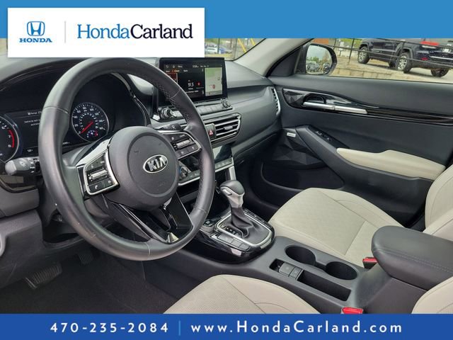 Used 2021 Kia Seltos SX w/ SX Sunroof Package image 14