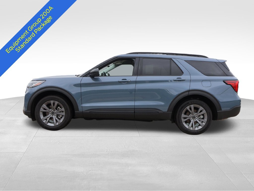 New 2026 Ford Explorer Active w/ Active Comfort Package AWD/4WD image 2