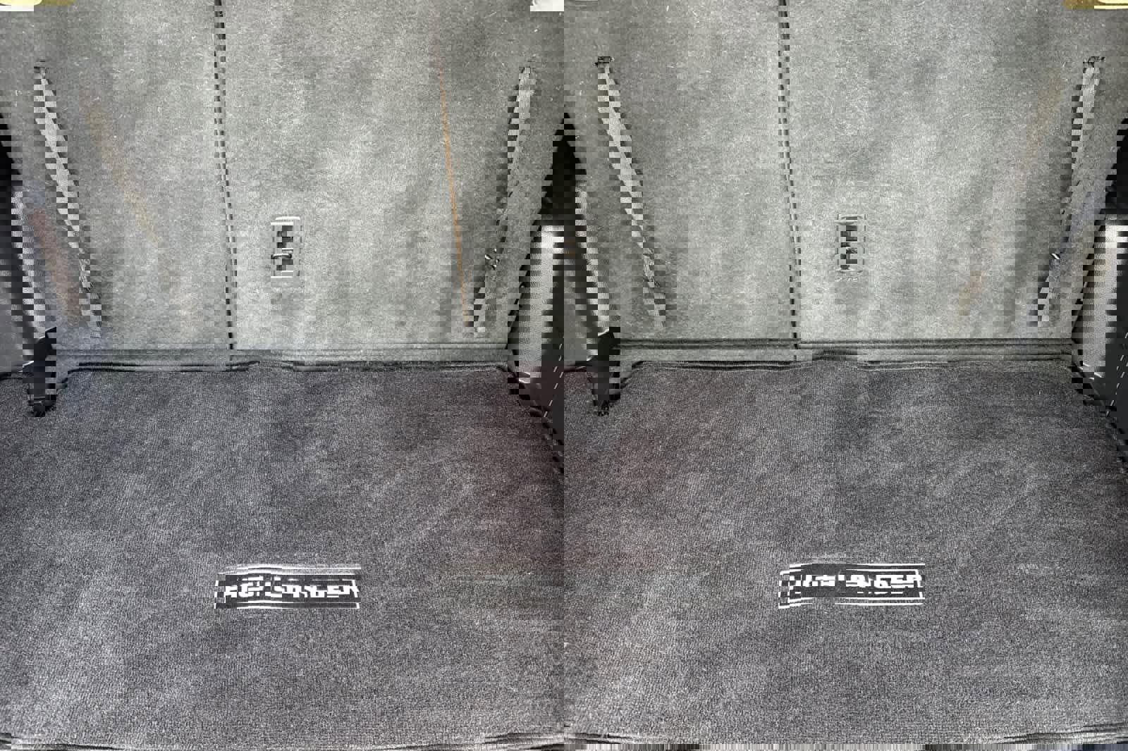 Used 2021 Toyota Highlander XLE image 17