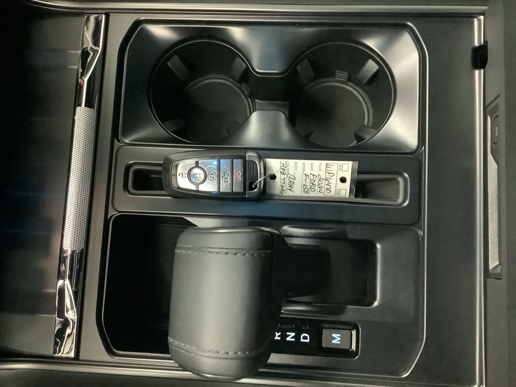 Used 2024 Ford F150 Lariat image 24