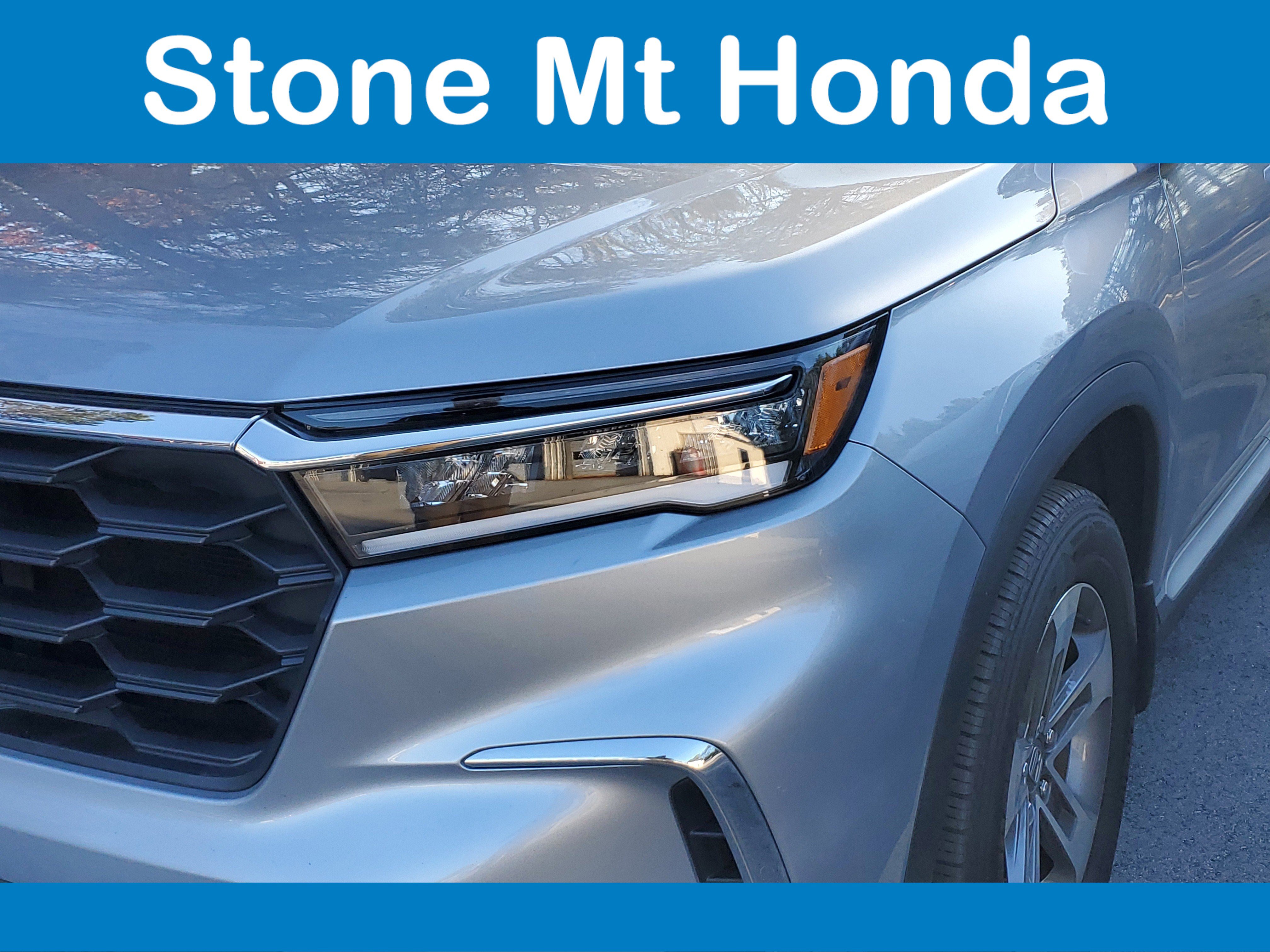 Used 2023 Honda Pilot EX-L image 4