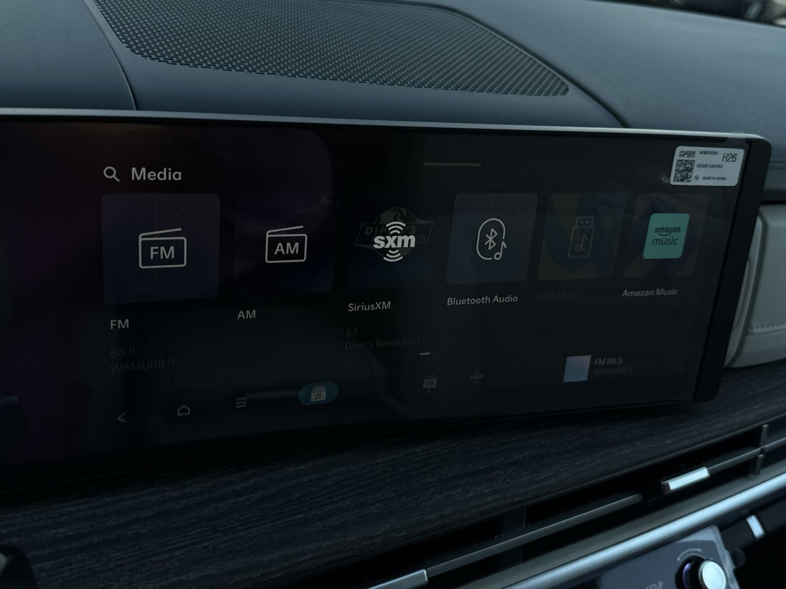 New 2027 Hyundai Santa Fe Limited AWD/4WD image 18