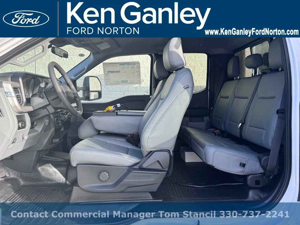New 2026 Ford F550 4x4 Supercab Super Duty image 17