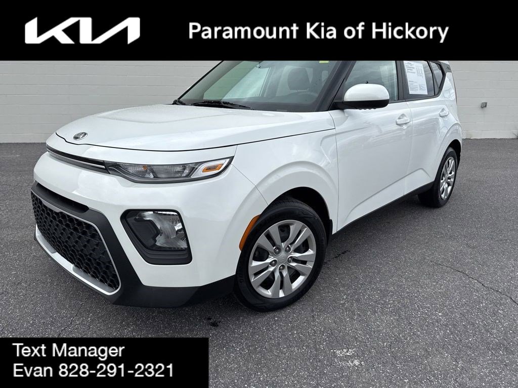 Used 2021 Kia Soul LX image 1