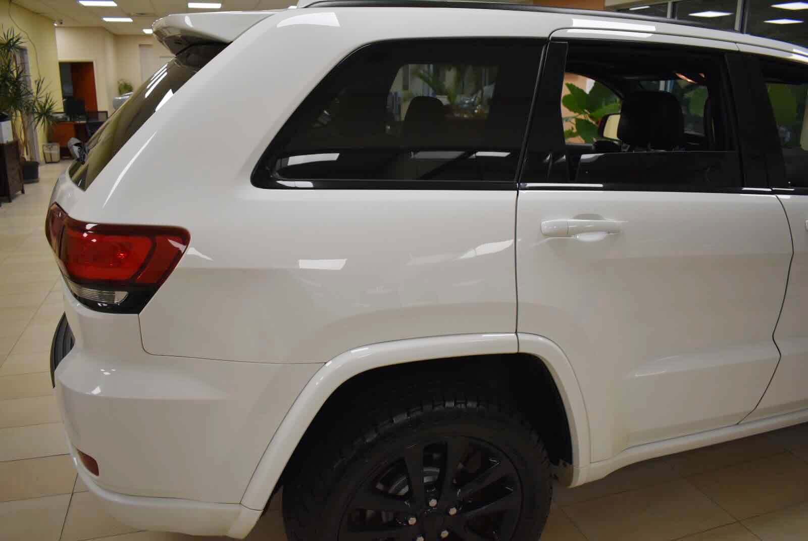 Used 2019 Jeep Grand Cherokee Altitude AWD/4WD image 74