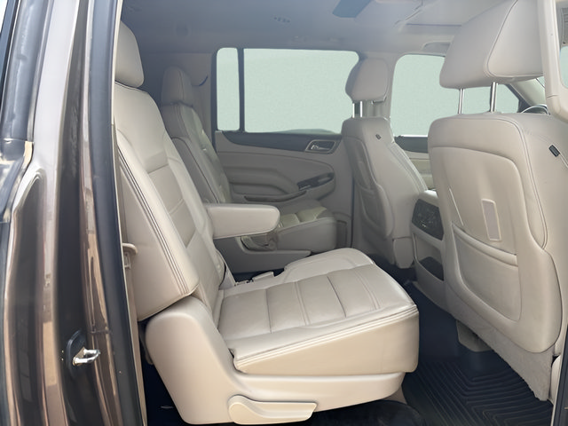 Used 2016 GMC Yukon XL Denali w/ Open Road Package AWD/4WD image 12