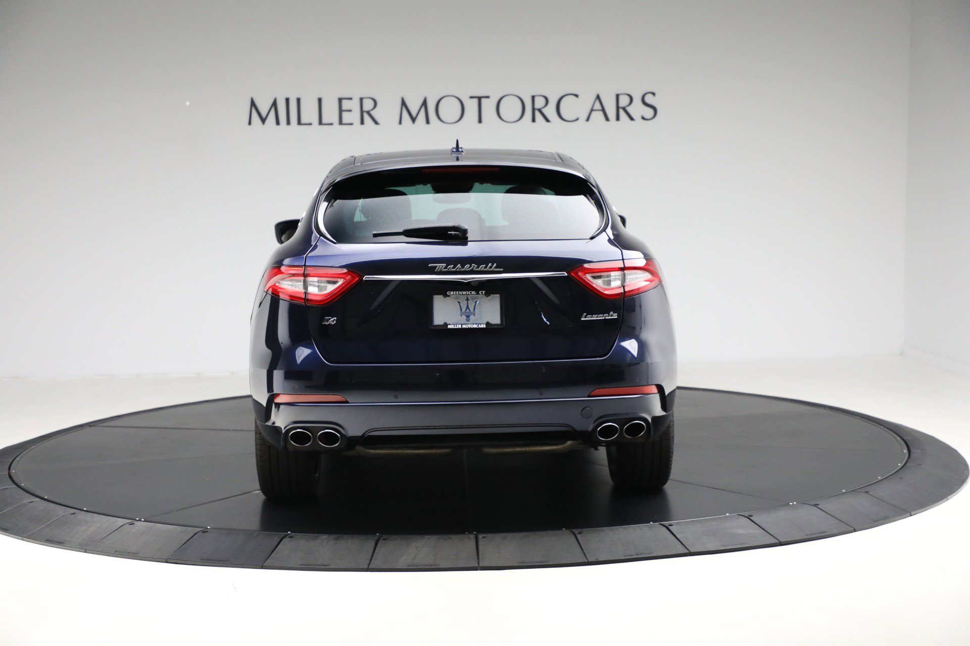 Used 2019 Maserati Levante image 6