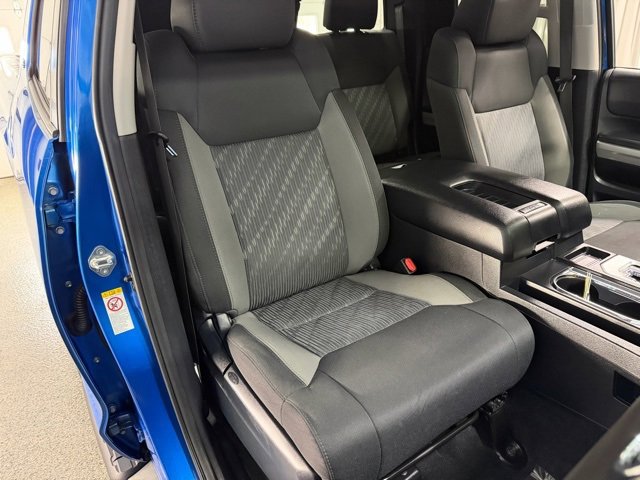 Used 2018 Toyota Tundra SR5 w/ TRD Off Road Package image 21