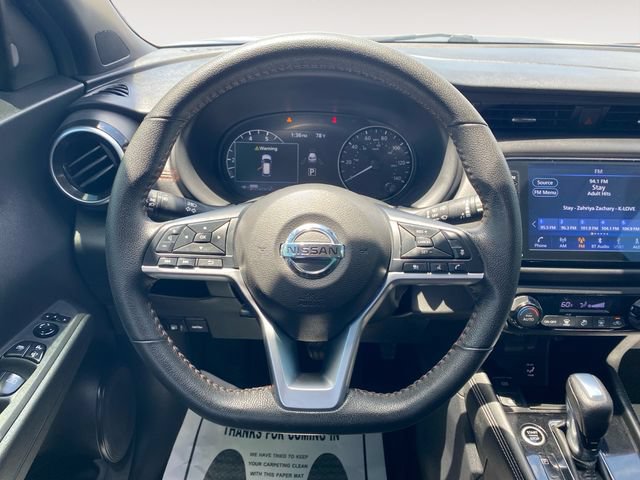 Used 2021 Nissan Kicks SR w/ Interior Electronics Package FWD image 12