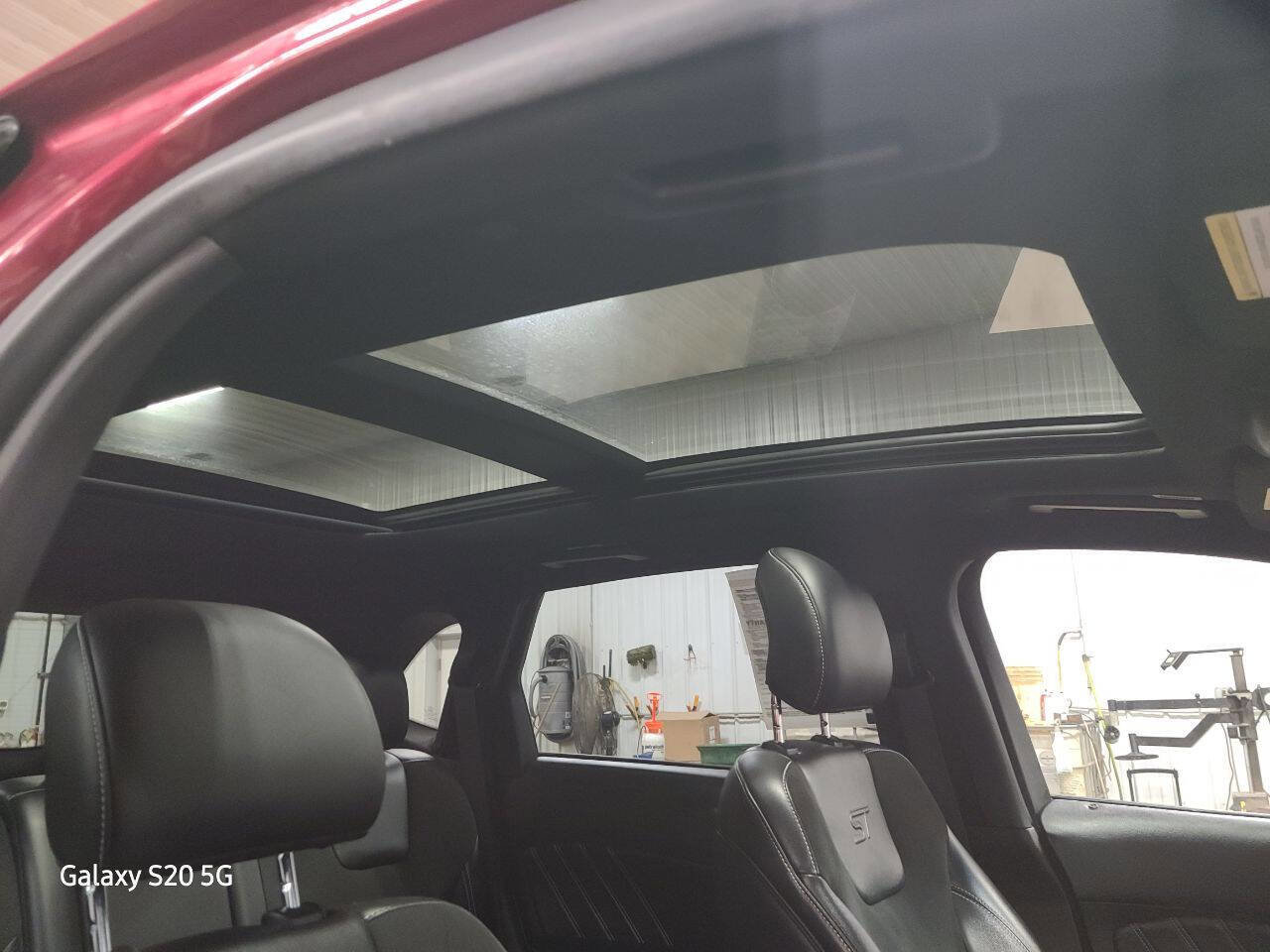 Used 2019 Ford Edge ST w/ Equipment Group 401A image 17