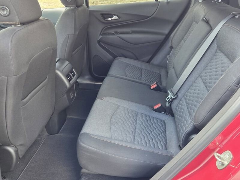 Used 2021 Chevrolet Equinox LT image 8