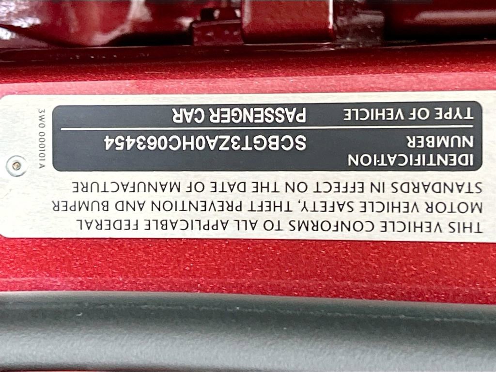 Used 2017 Bentley Continental GT image 39