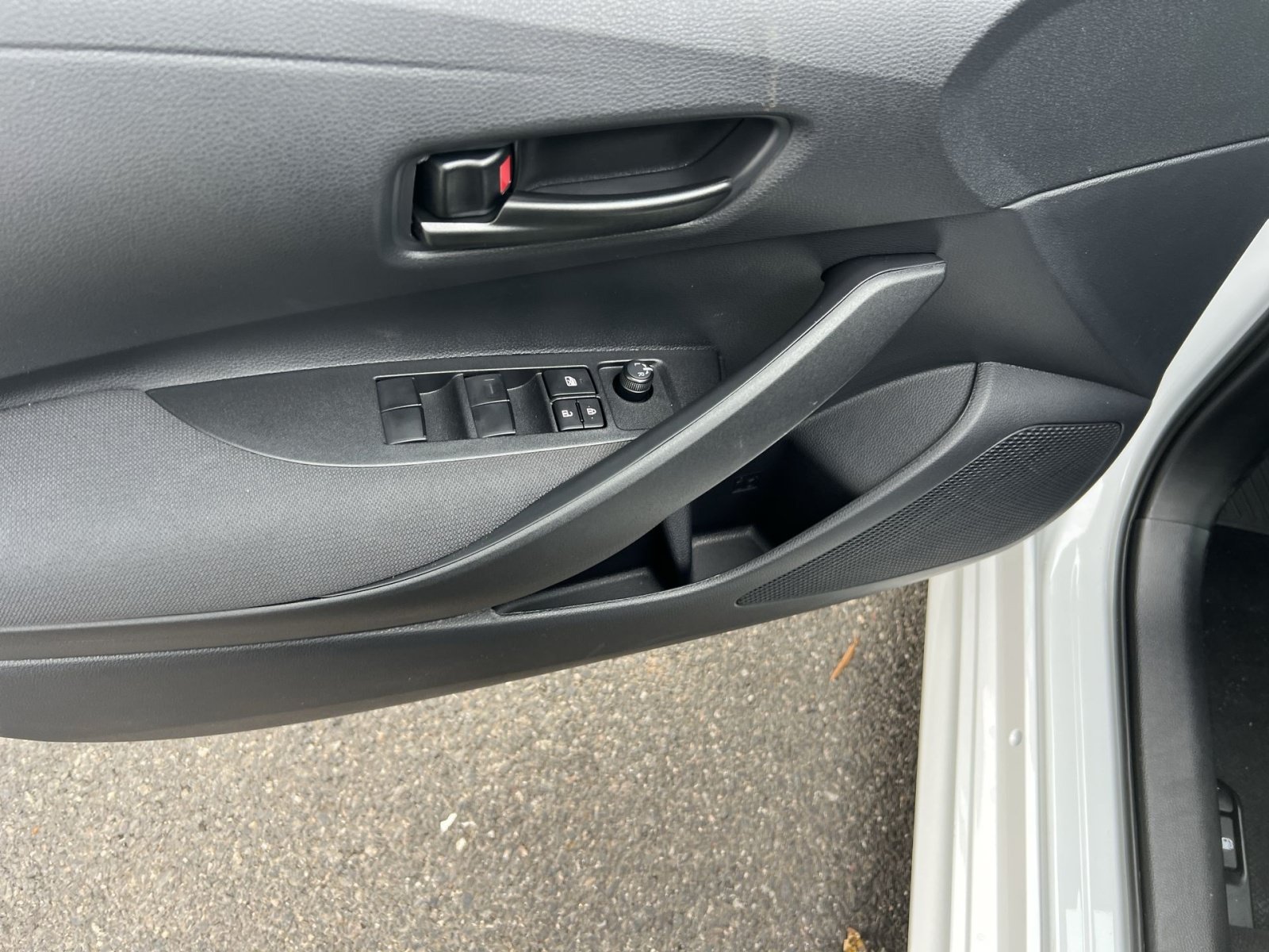 New 2026 Toyota Corolla LE FWD image 14