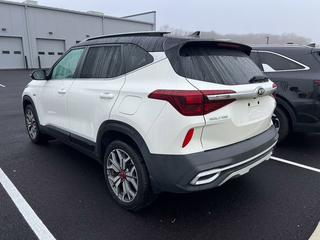 Used 2021 Kia Seltos S image 3