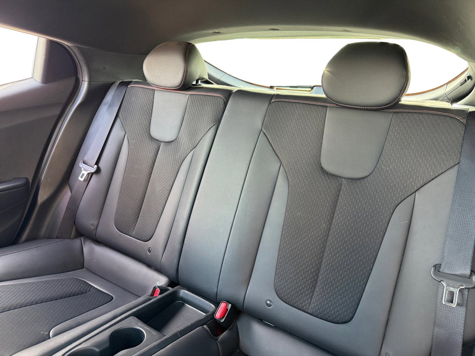 Used 2020 Hyundai Veloster Turbo image 10