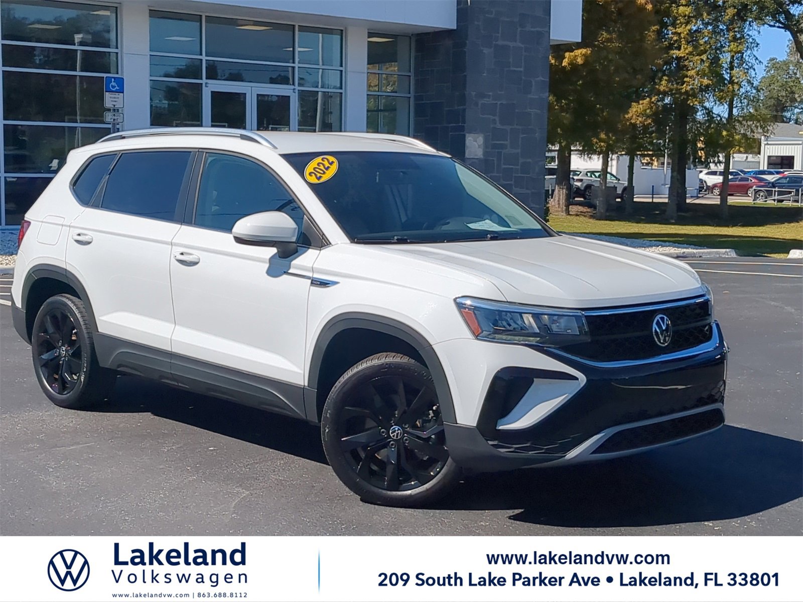 Used 2022 Volkswagen Taos SE video 1