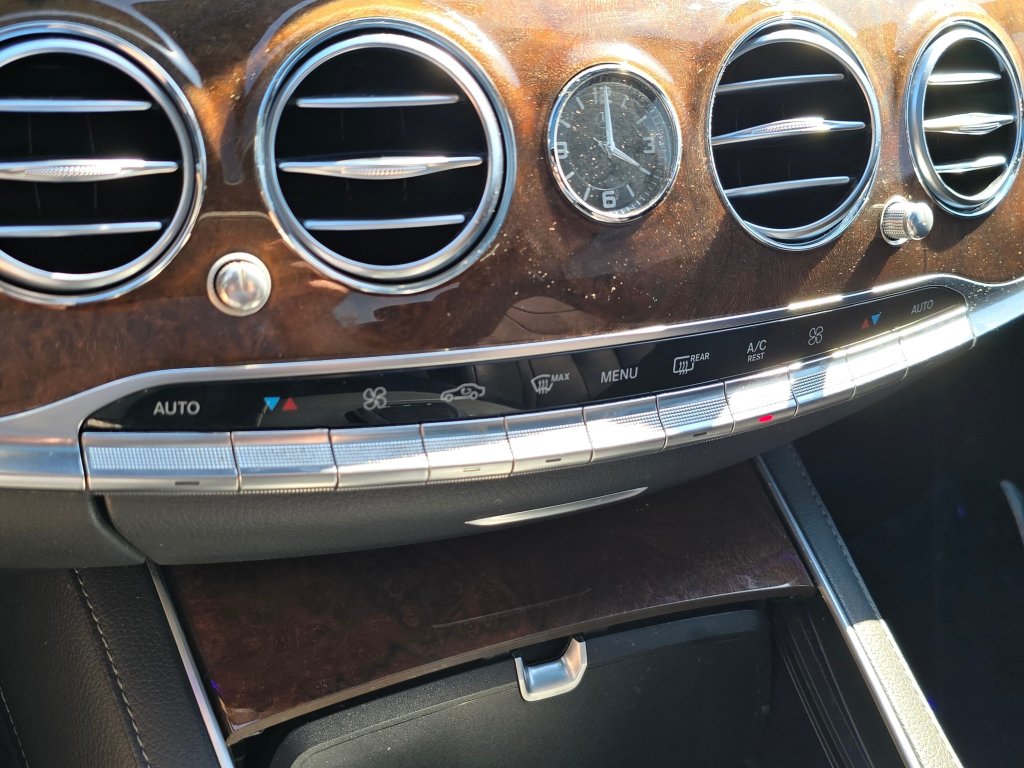Used 2015 Mercedes-Benz S 550 4MATIC Sedan image 11