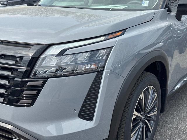 New 2026 Nissan Pathfinder Platinum image 10