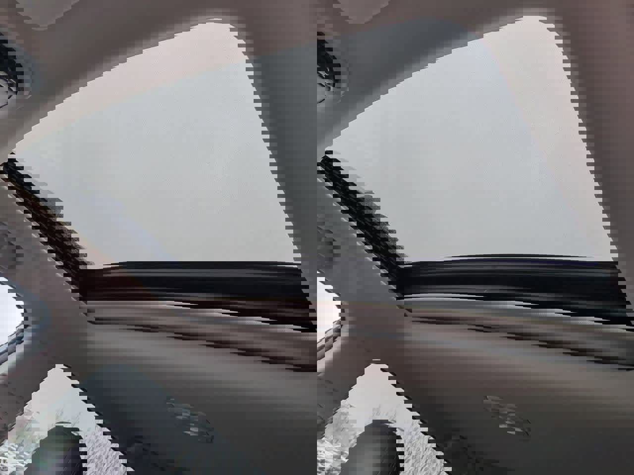 Used 2023 Subaru Outback Touring image 18