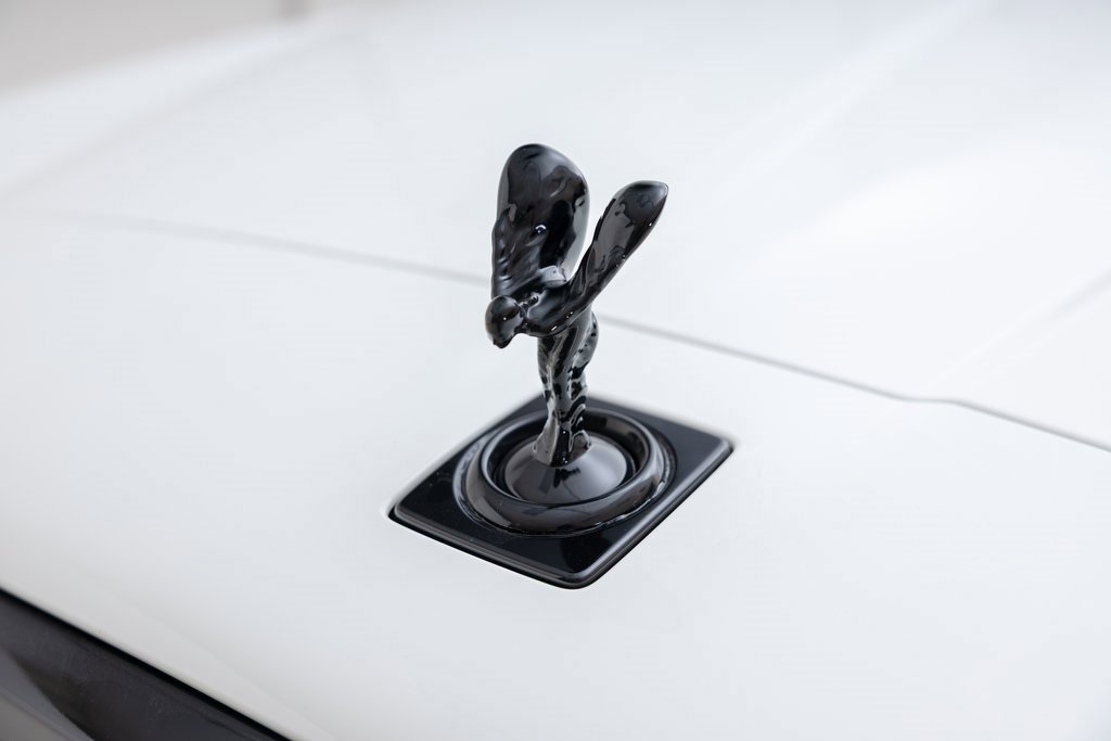 Used 2023 Rolls-Royce Cullinan image 17