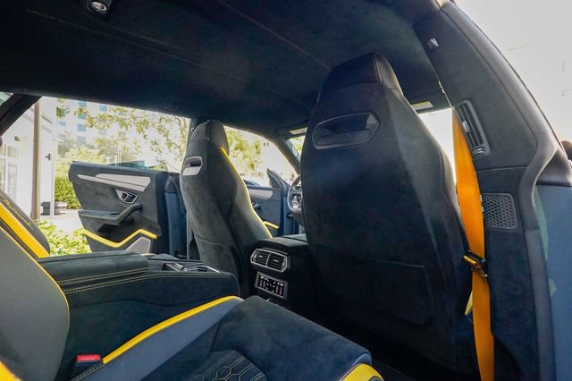 Used 2023 Lamborghini Urus Performante image 94