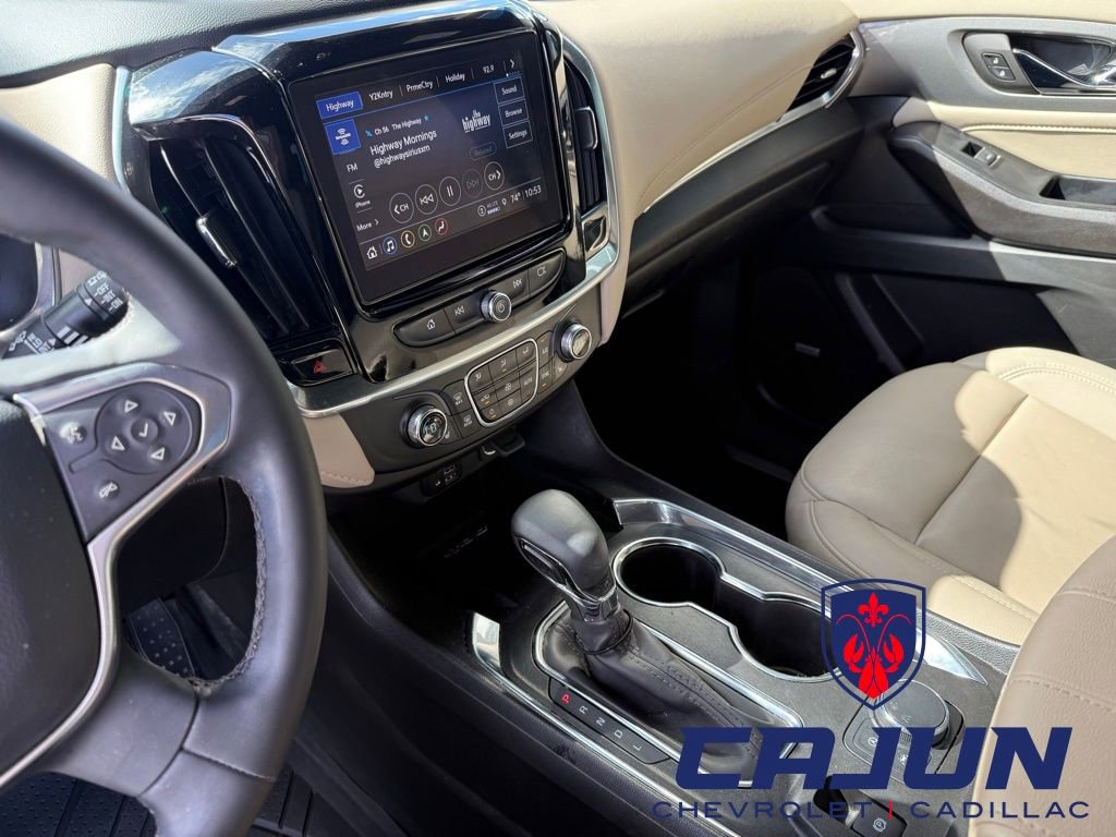 Used 2023 Chevrolet Traverse LT w/ LT Premium Package image 11