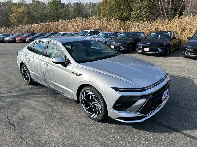 New 2026 Hyundai Sonata SEL FWD image 7