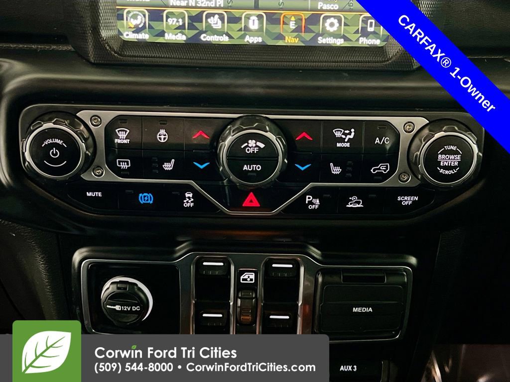 Used 2023 Jeep Wrangler Unlimited Sahara w/ Cold Weather Group image 9