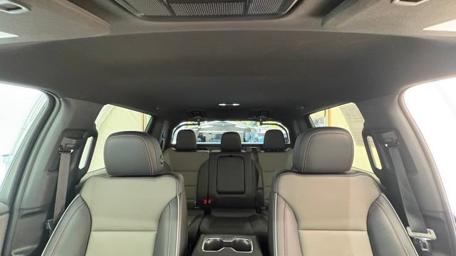 Used 2026 Chevrolet Silverado EV Trail Boss AWD/4WD image 33