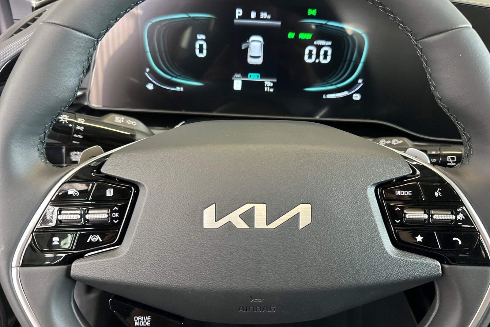New 2026 Kia Niro EX FWD image 23