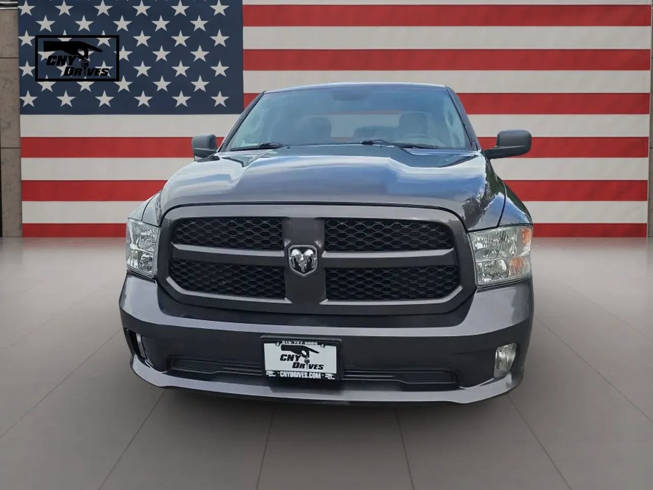 Used 2018 RAM 1500 Express AWD/4WD image 2