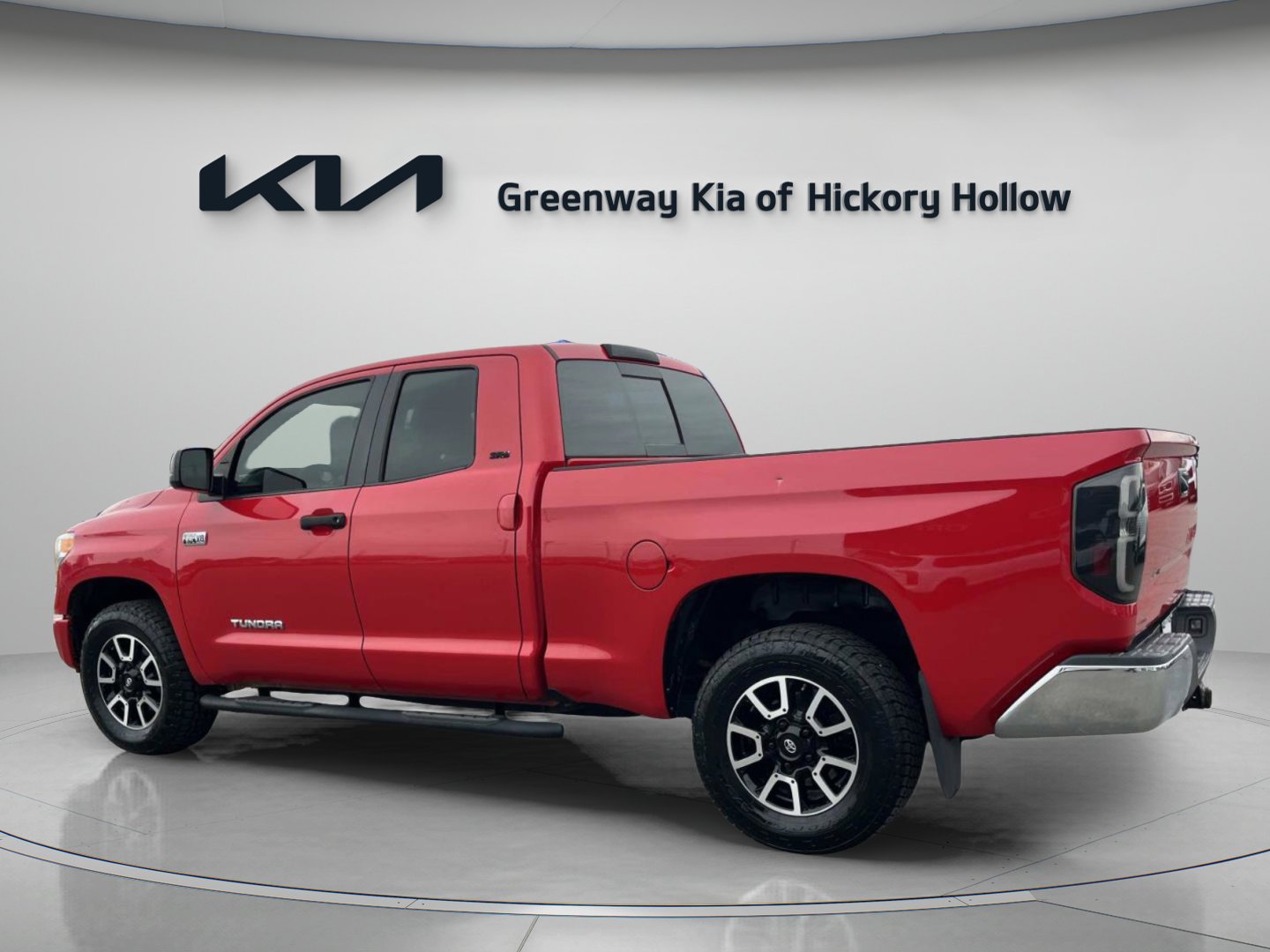 Used 2014 Toyota Tundra SR5 image 4