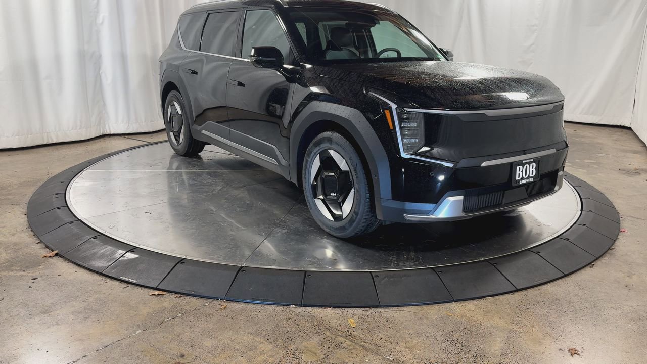 New 2026 Kia EV9 Wind image 3