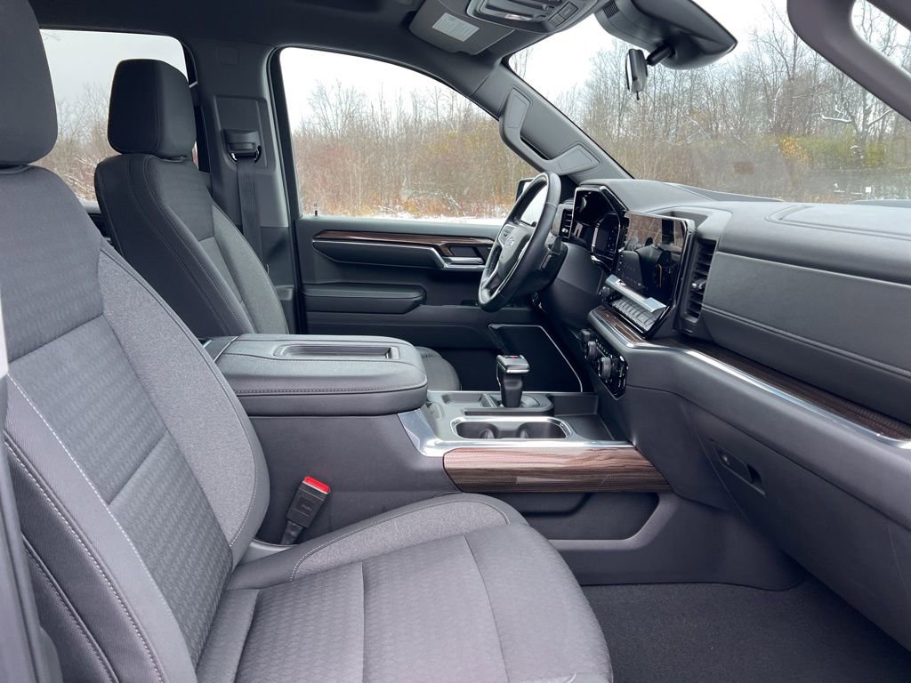 Used 2022 Chevrolet Silverado 1500 LT Trail Boss image 29