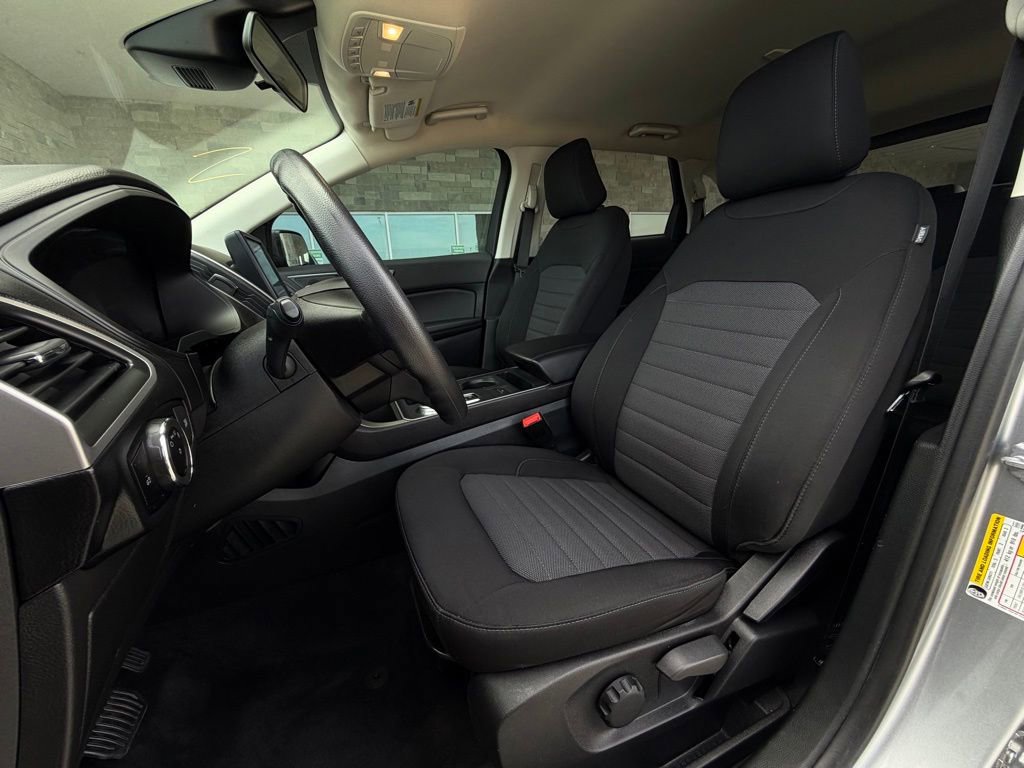 Used 2024 Ford Edge SE AWD/4WD image 5