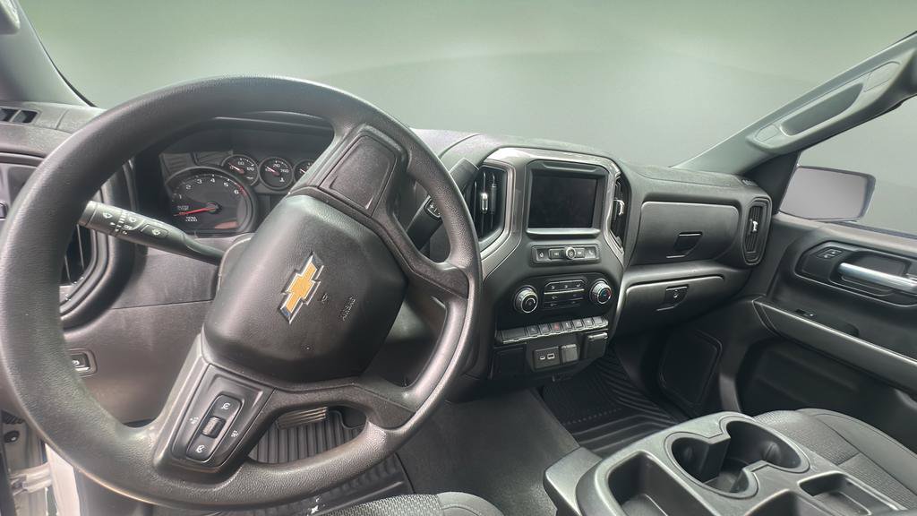 Used 2021 Chevrolet Silverado 1500 Custom w/ LPO, Dark Essentials Package RWD image 9