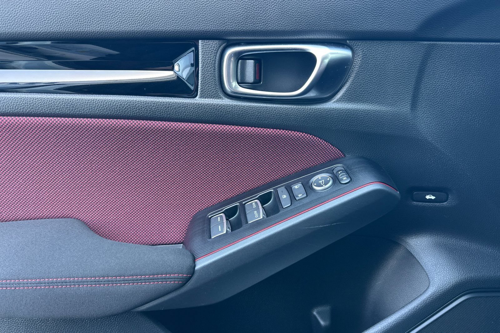 Used 2025 Honda Civic Si image 10