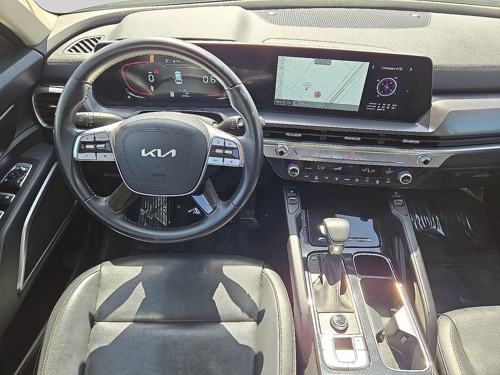 Used 2025 Kia Telluride S AWD/4WD image 17