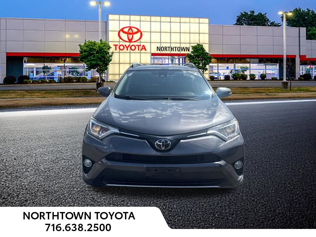 Used 2018 Toyota RAV4 XLE w/ Plus Extra Value Package AWD/4WD image 10