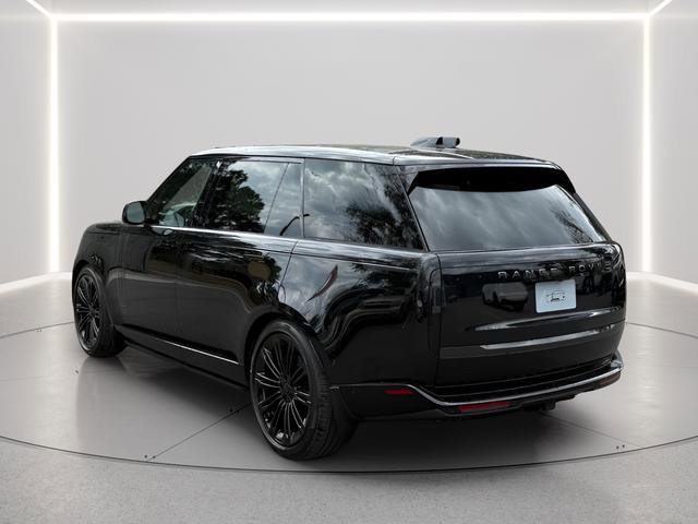 New 2026 Land Rover Range Rover Long Wheelbase Autobiography image 3