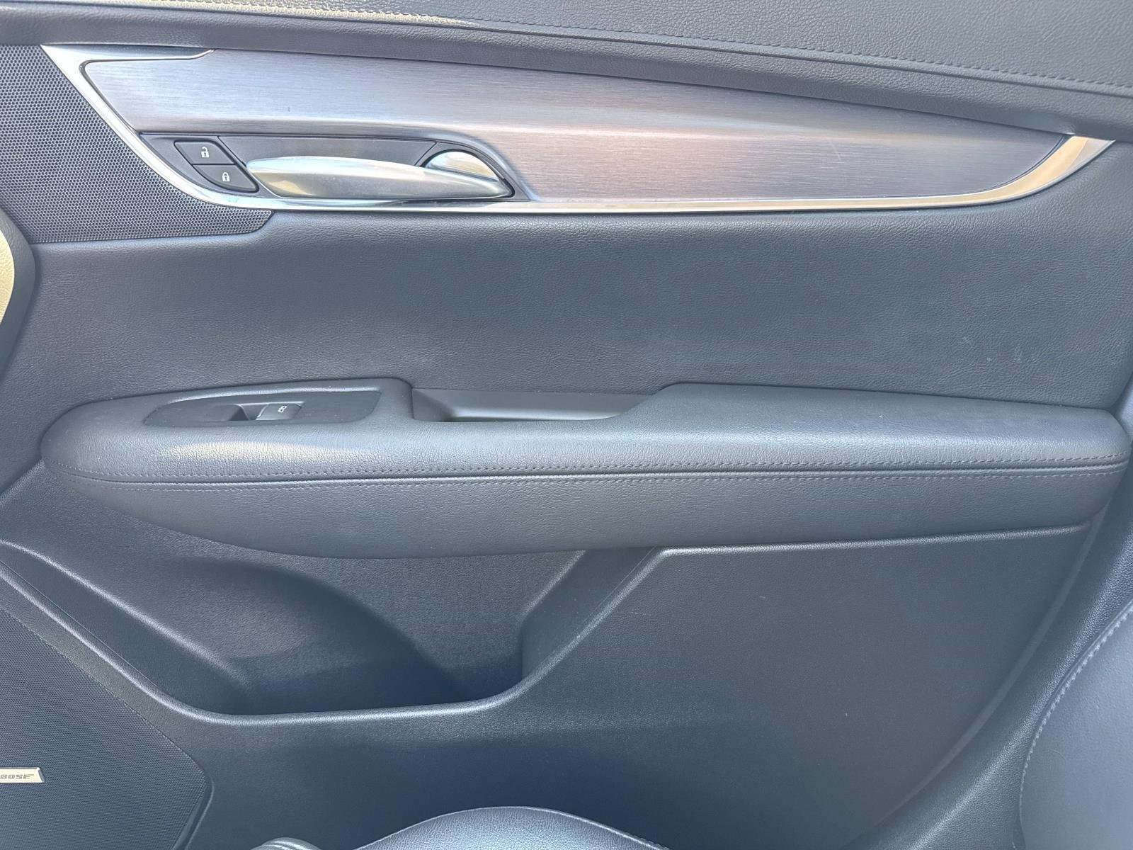 Used 2018 Cadillac XT5 Premium Luxury image 24