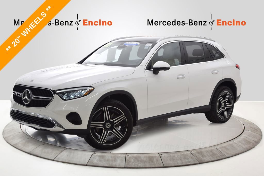 Certified 2026 Mercedes-Benz GLC 300 image 1