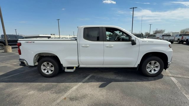 Used 2020 Chevrolet Silverado 1500 LT w/ Convenience Package AWD/4WD image 9