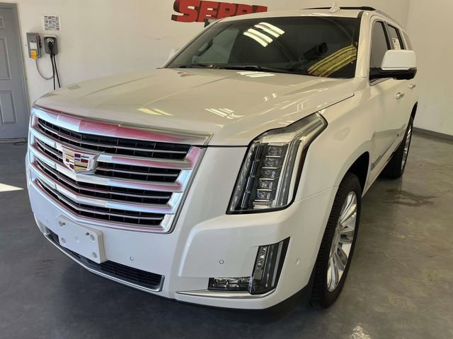 Used 2018 Cadillac Escalade Platinum image 6