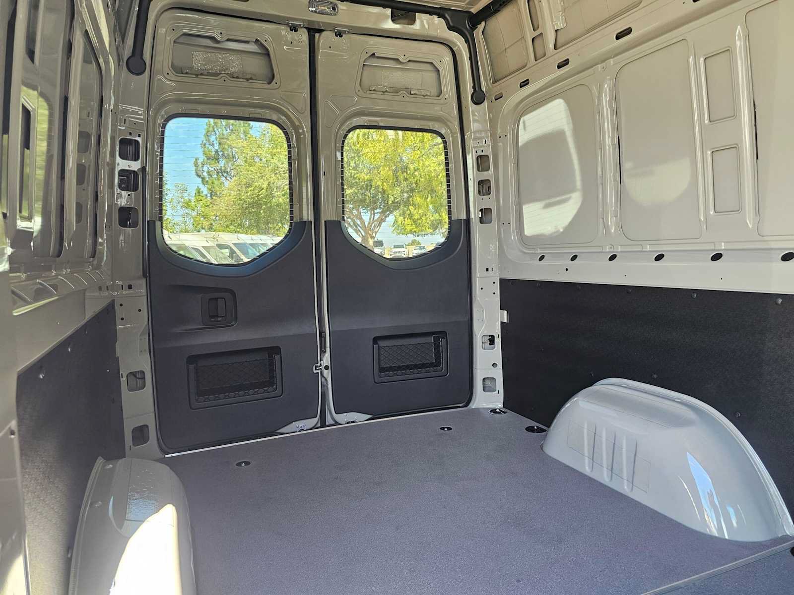 New 2026 Mercedes-Benz Sprinter 2500 image 13